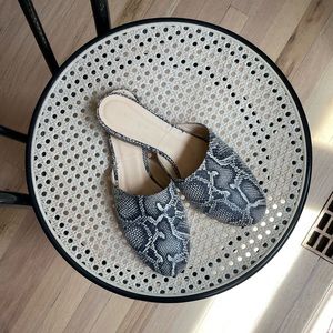 EMERSON FRY COBRA SLIDES Size 8 (39)